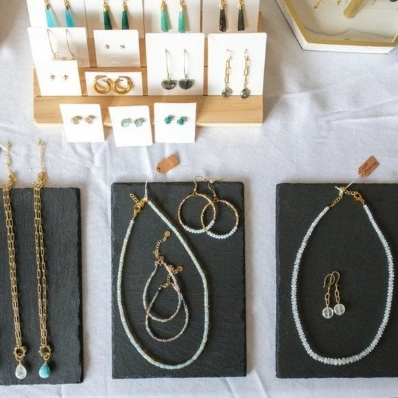 STUNNING AAA FIRE OPAL Beaded Necklace GORGEOUS Ethiopian FIRE Opals 3-4mm - Picture 9 of 14